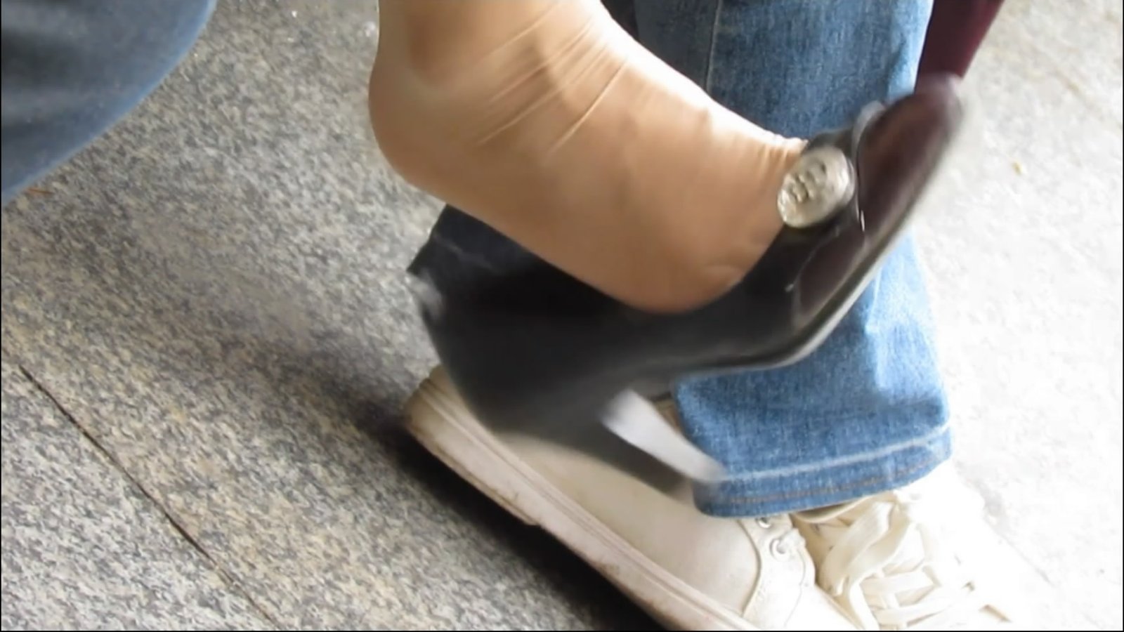 streetsnapdangl[00 00 38][20181107 204423 7]